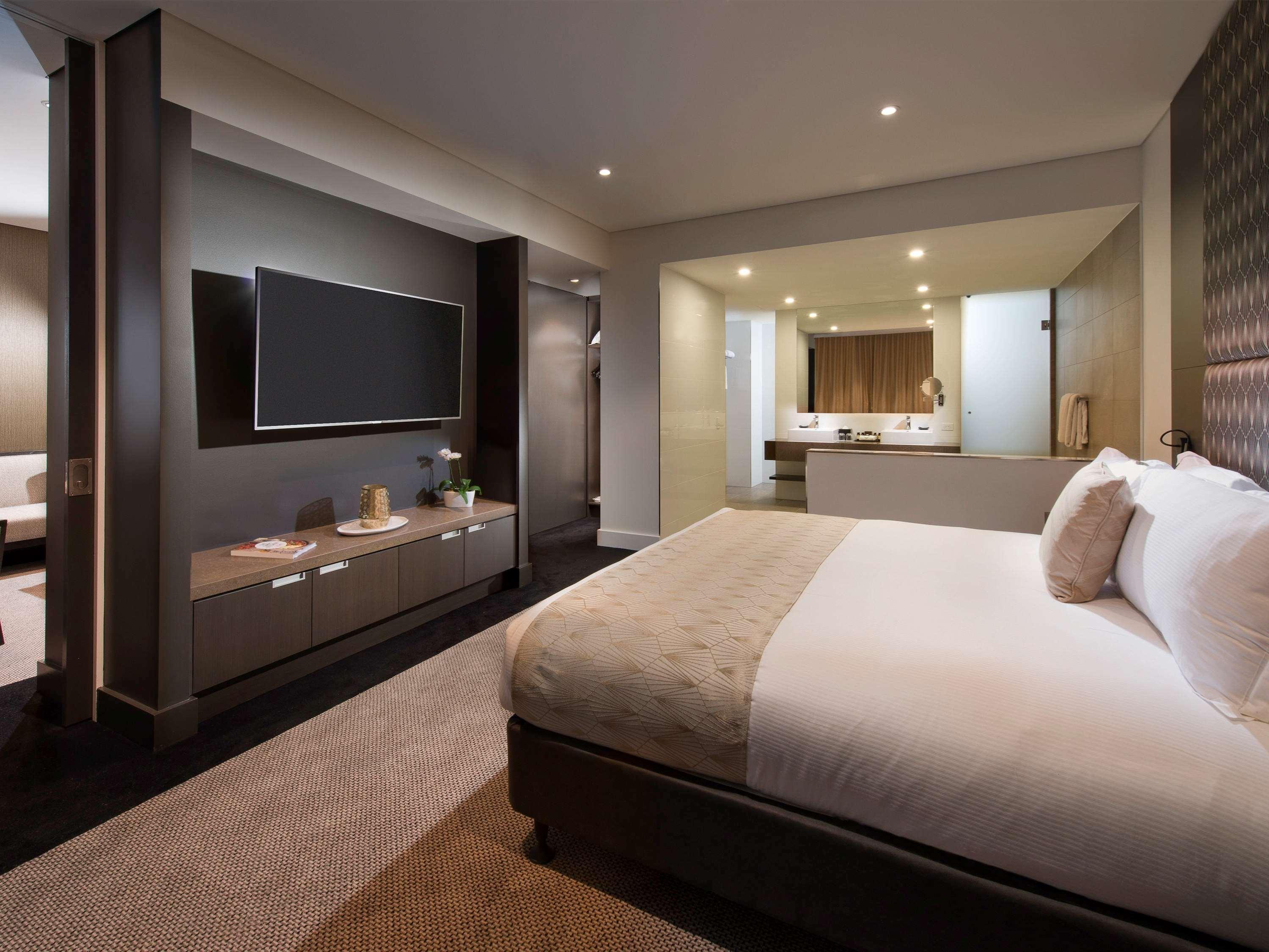 Готель Pullman Brisbane Airport Екстер'єр фото A bedroom at the hotel